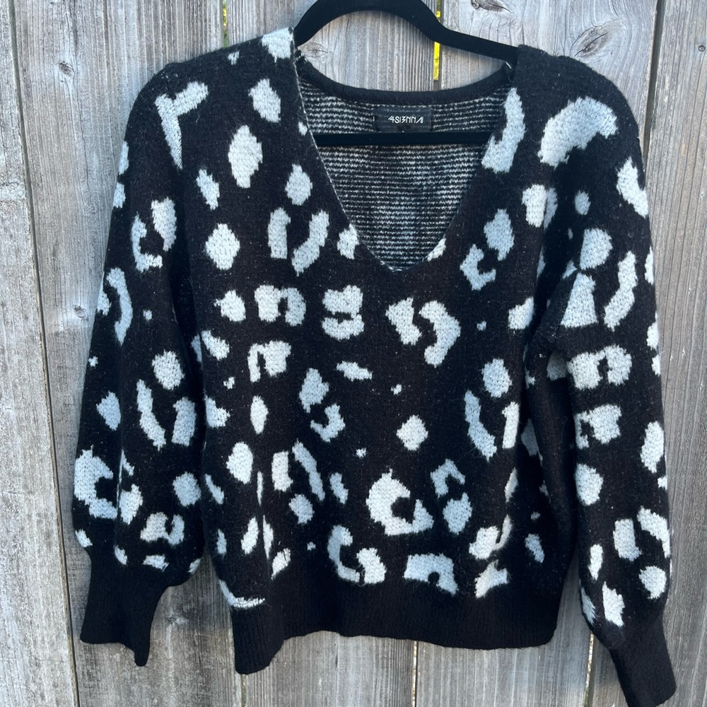 Leopard Print Sweater